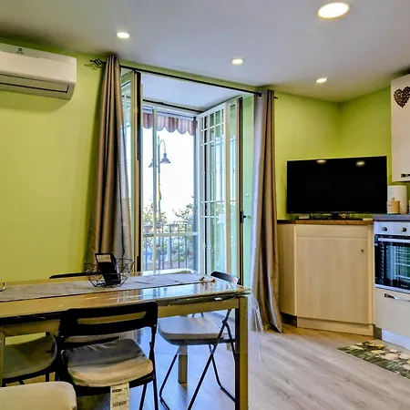 Rodahouse Vista Mare *